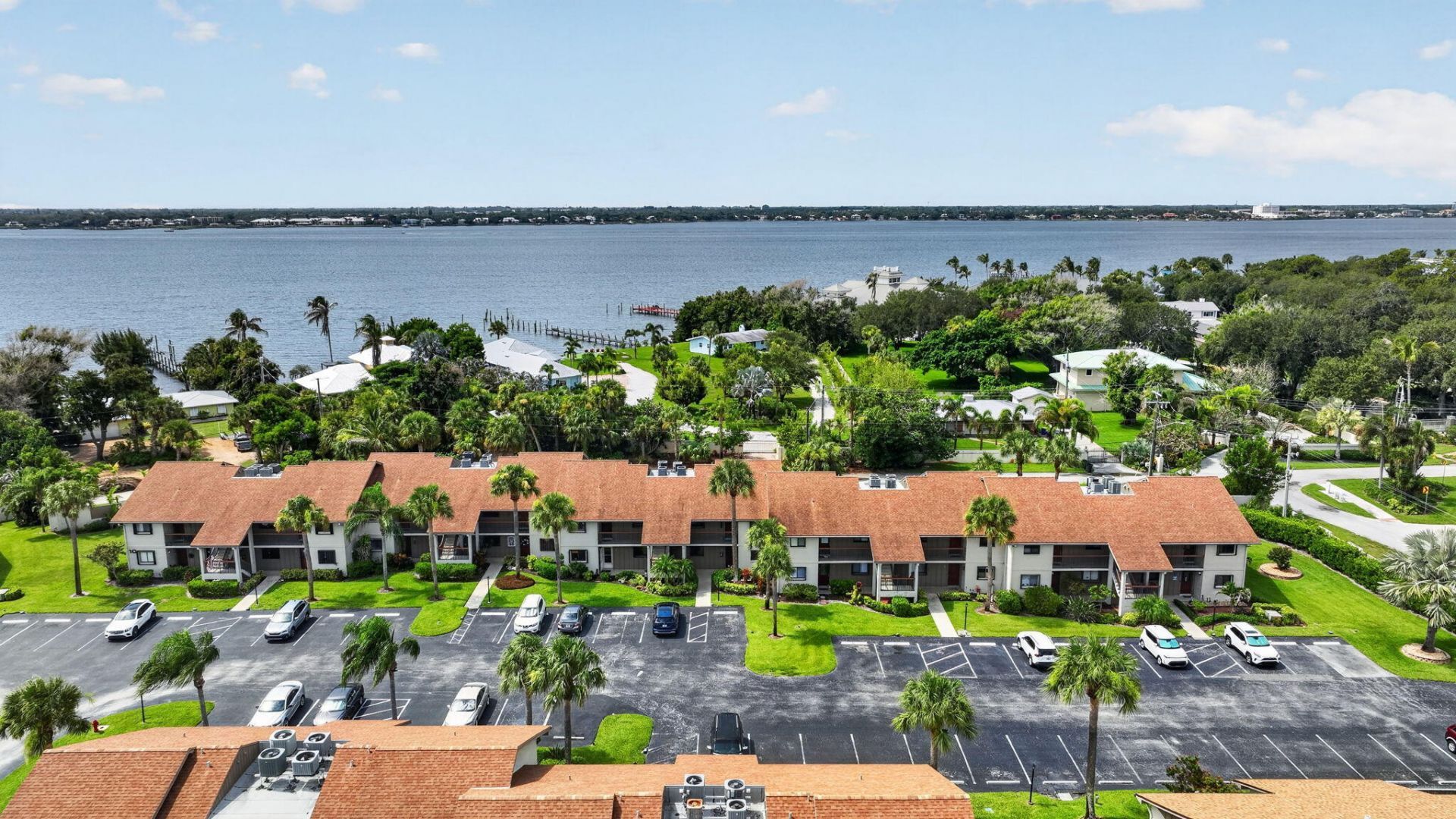 1600 NE Dixie Highway, Unit 10-205, Jensen Beach, FL 34957 Photo