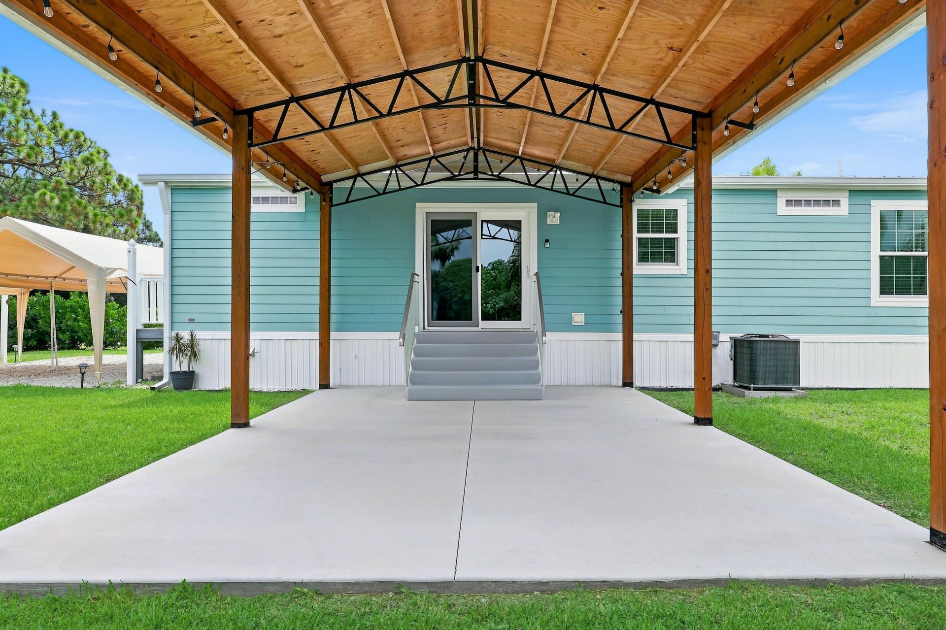 4675 SE Circle Way, Stuart, FL 34997 Photo