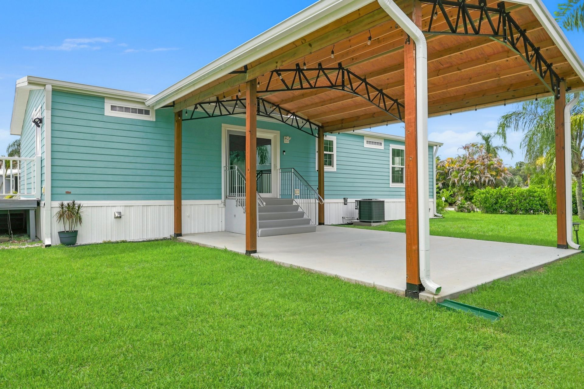 4675 SE Circle Way, Stuart, FL 34997 Photo