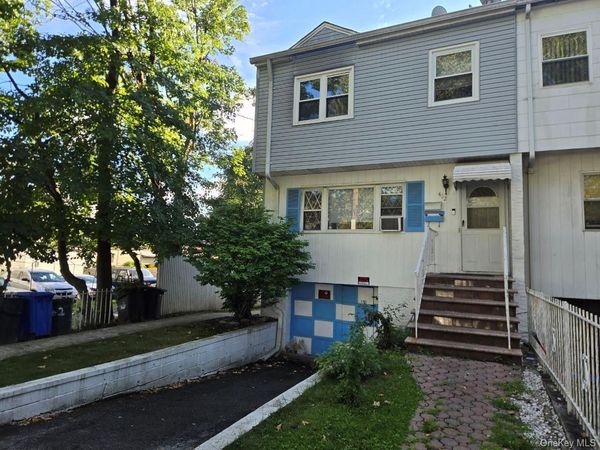 462 S 3rd Avenue , Mount Vernon, NY 10550