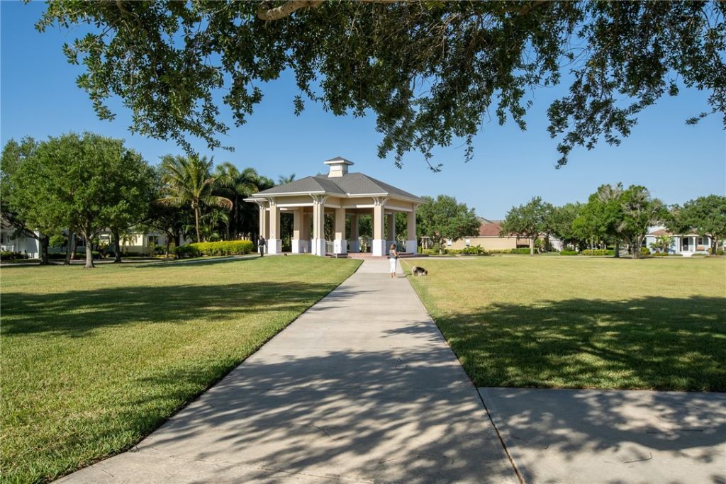 7501 14th Lane, Vero Beach, FL 32966 Photo