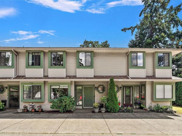 748 Meaford Ave, Unit #2, Langford, BC V9B 2P6