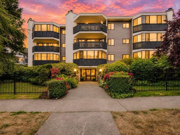 1031 Burdett Ave , Unit #303, Victoria, BC V8V 3G9