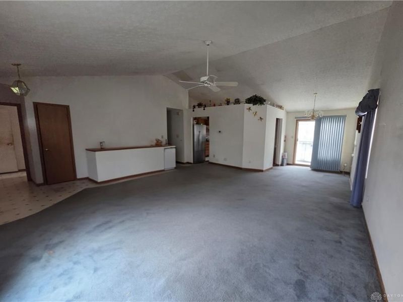 6770 Warriner Way, Columbus, OH 43110 Photo 6