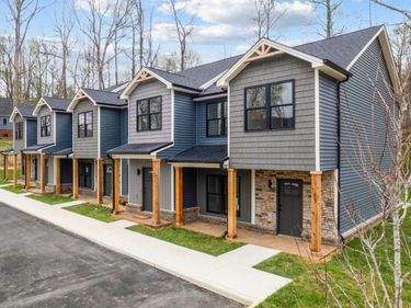 1016 Harrison Drive, Forest, VA 24551