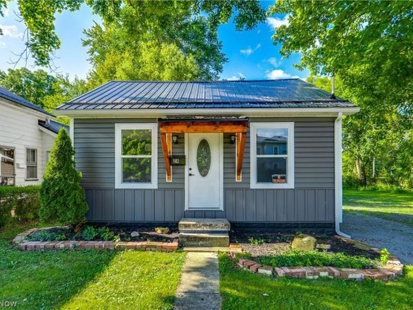 24 E Main Street, Newton Falls, OH 44444