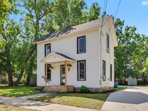 217 E Liberty Street, Belding, MI 48809