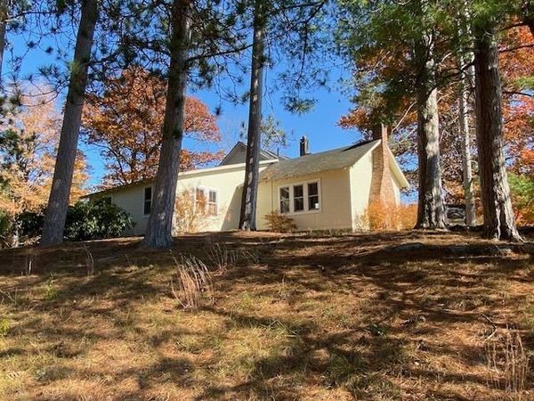 44 Pleasant View Road, Bradford, NH 03221