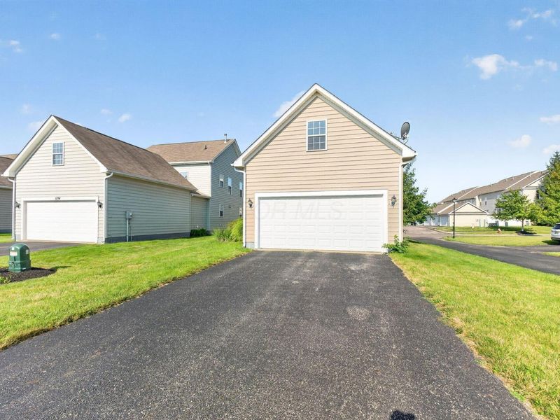 5200 Pyramid Falls Drive, Dublin, OH 43016 Photo 7