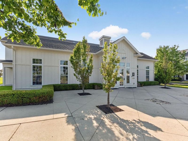 5200 Pyramid Falls Drive, Dublin, OH 43016 Photo 8