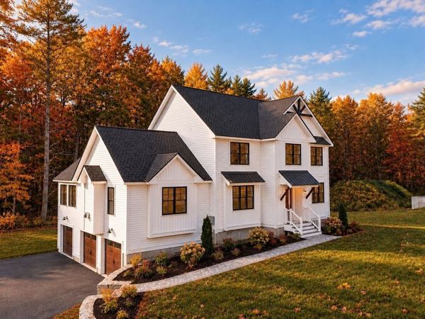 15 Unkety Brook Way, Dunstable, MA 01827