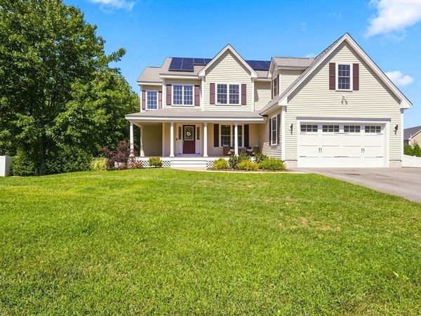 37 Bacon Street, Pepperell, MA 01463