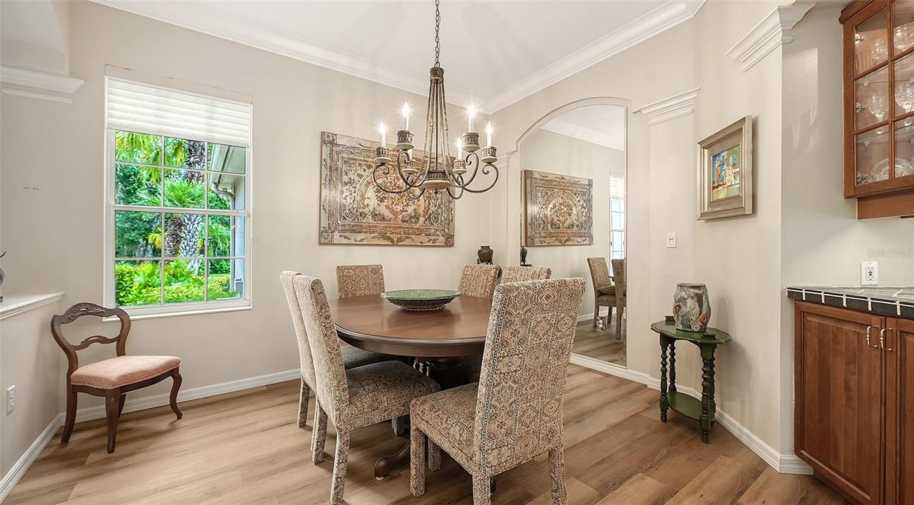 4727 Carrington Circle, Sarasota, FL 34243 Photo