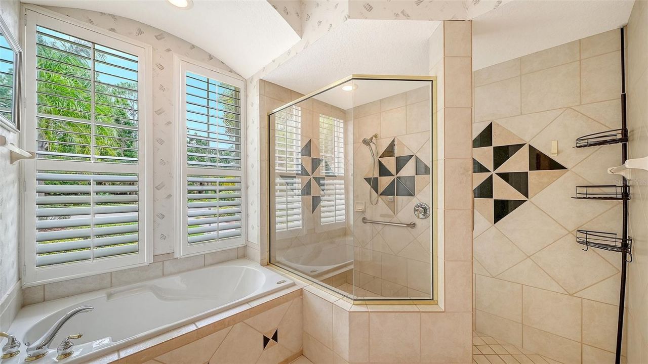 4727 Carrington Circle, Sarasota, FL 34243 Photo