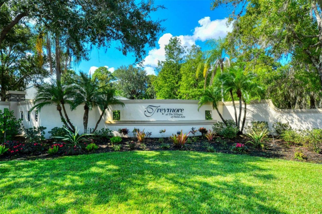 4727 Carrington Circle, Sarasota, FL 34243 Photo