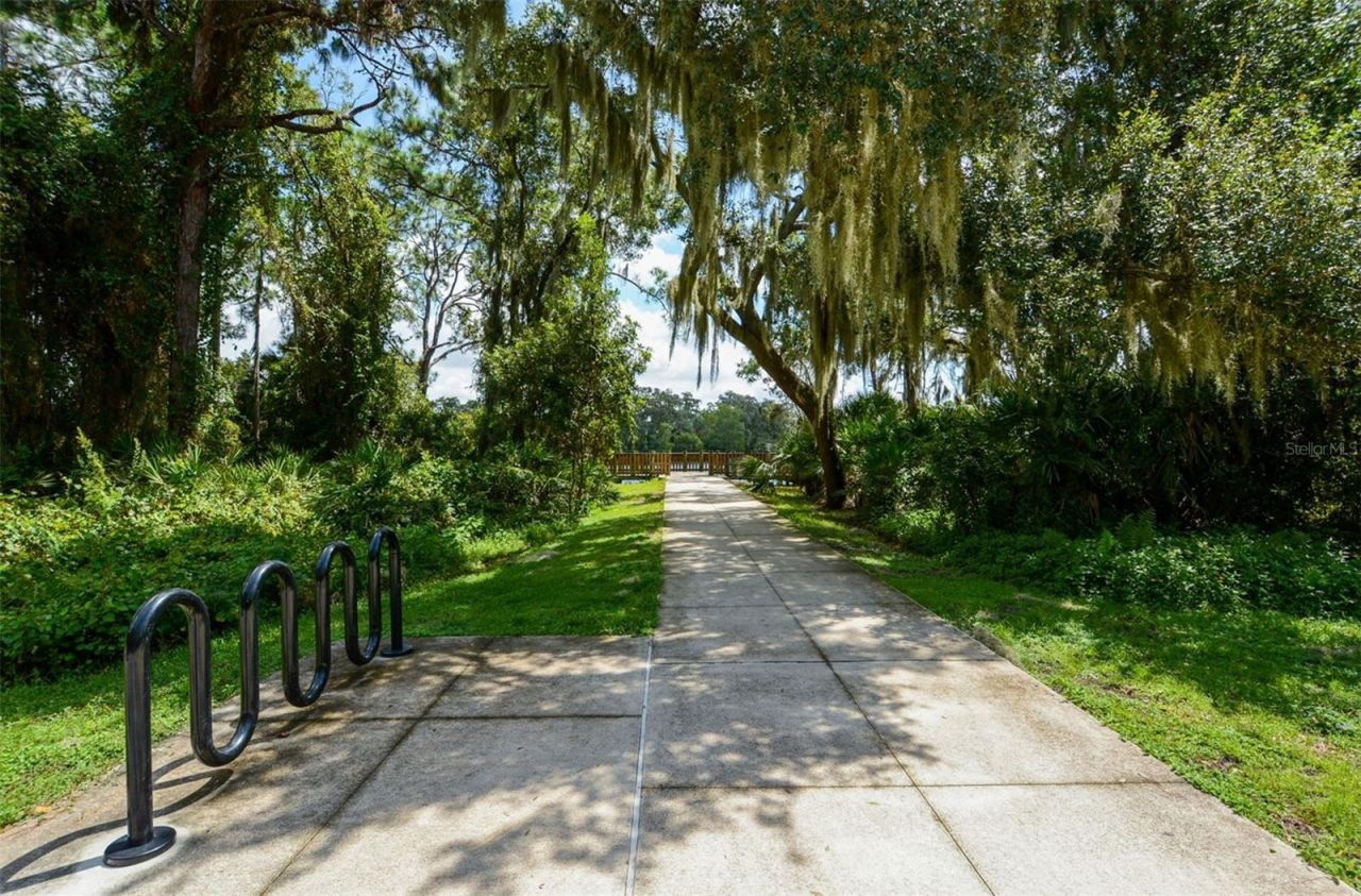4727 Carrington Circle, Sarasota, FL 34243 Photo