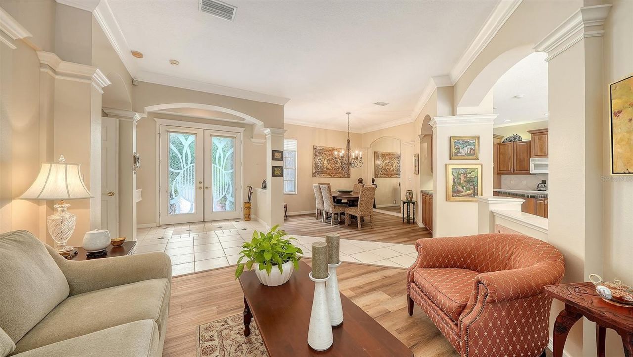 4727 Carrington Circle, Sarasota, FL 34243 Photo