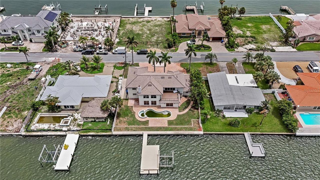 423 55th Avenue, Saint Pete Beach, FL 33706 Photo