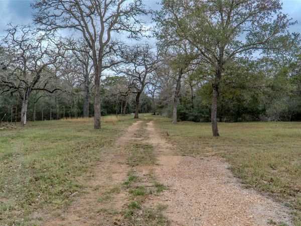 7555 Silver Mine RD , Harwood, TX 78632