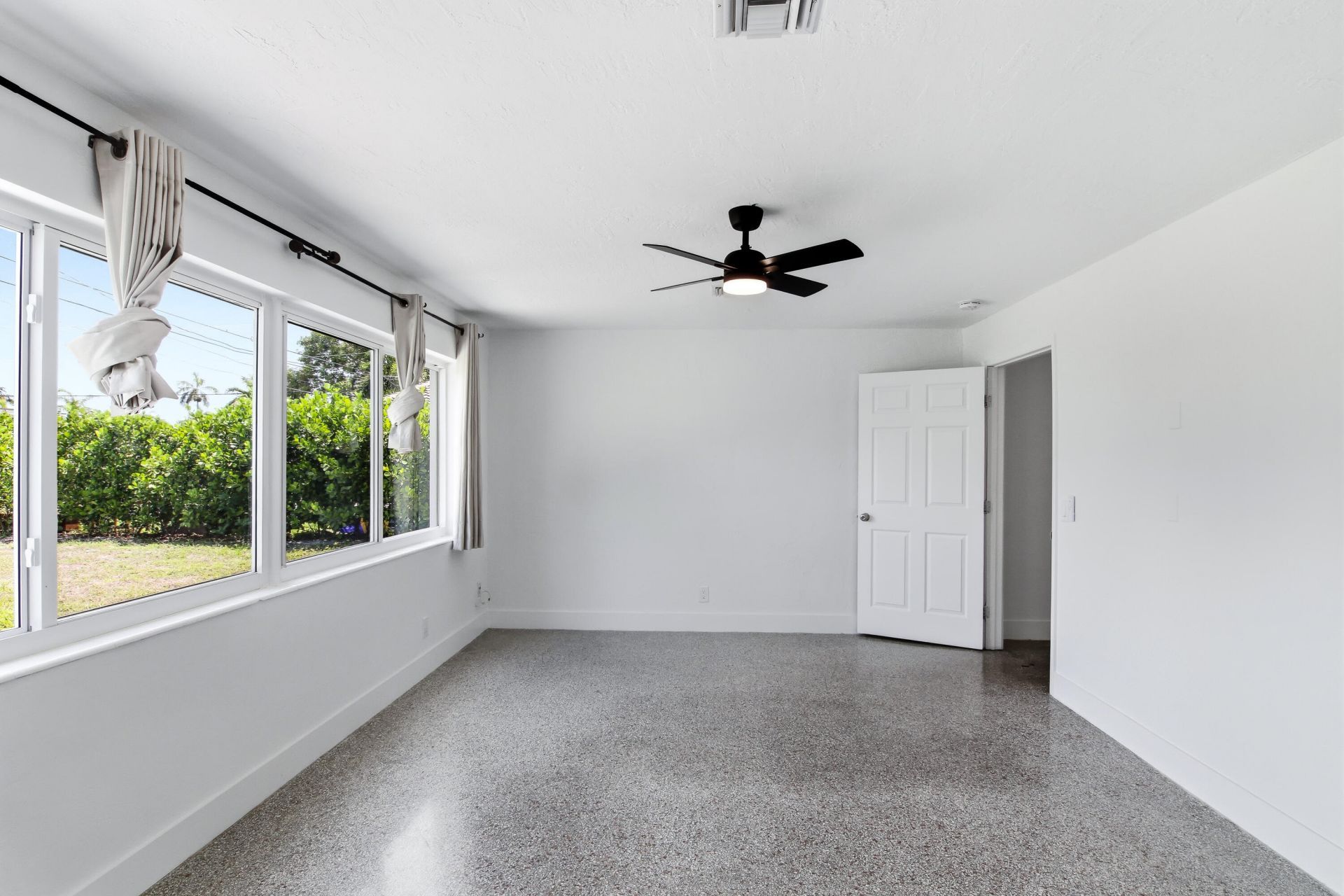 106 Auburn Drive, Lake Worth, FL 33460 Photo