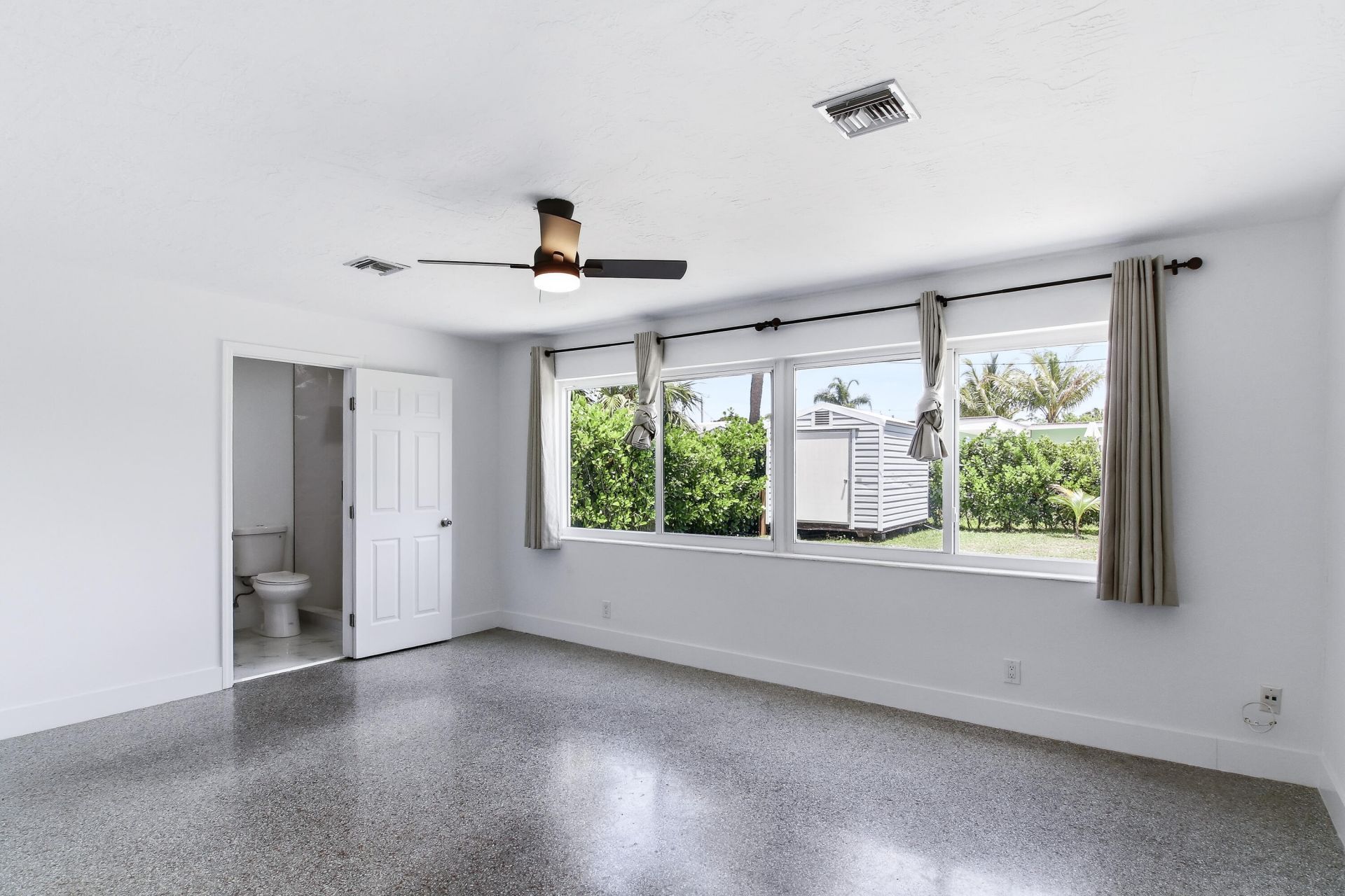 106 Auburn Drive, Lake Worth, FL 33460 Photo