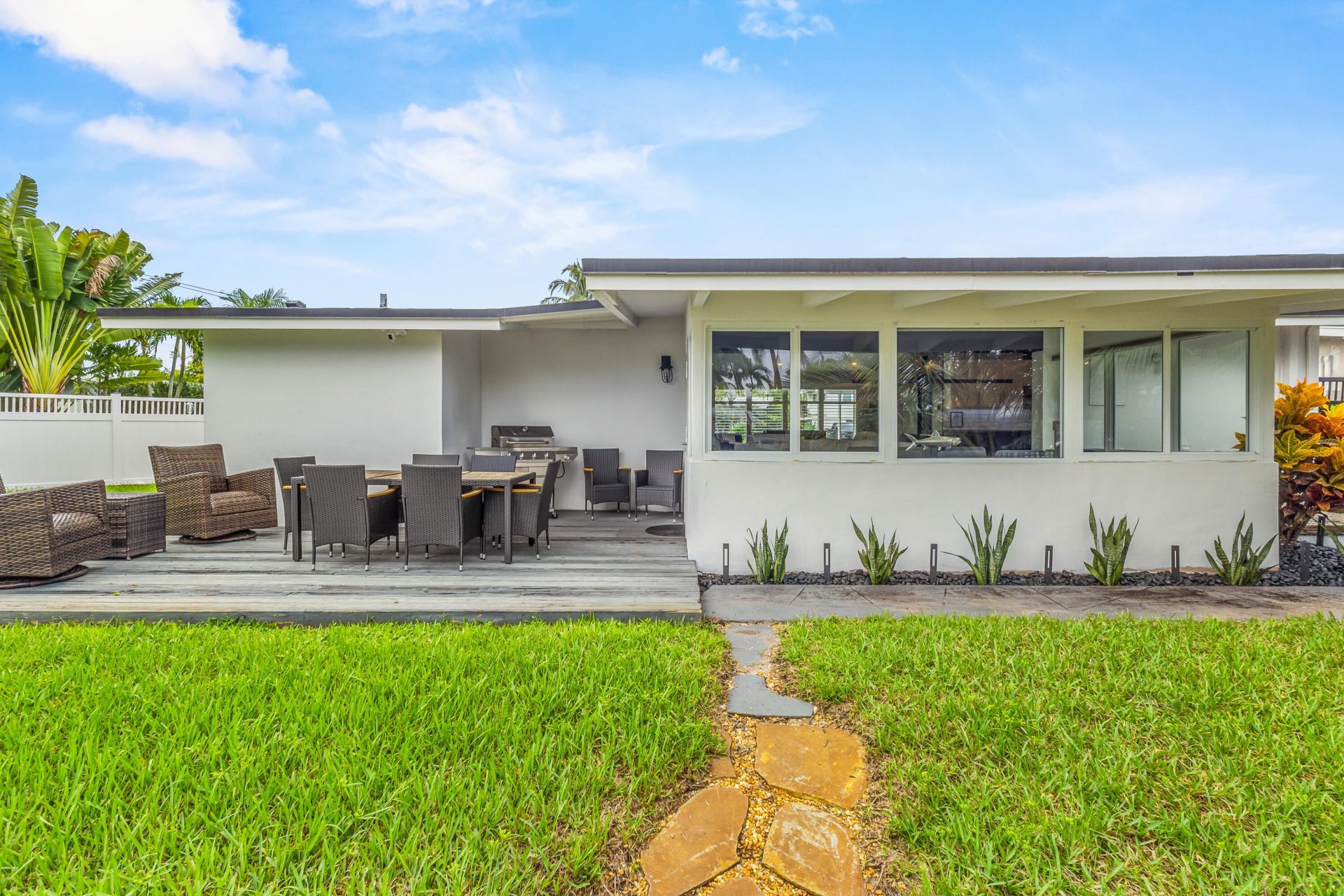 2678 Marathon Lane, Fort Lauderdale, FL 33312 Photo