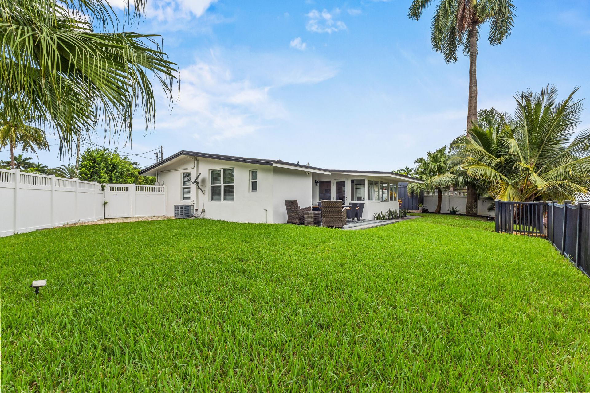 2678 Marathon Lane, Fort Lauderdale, FL 33312 Photo