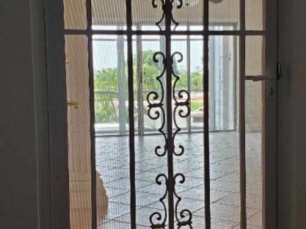 3040 NE 16TH Avenue, Unit 303, Oakland Park, FL 33334