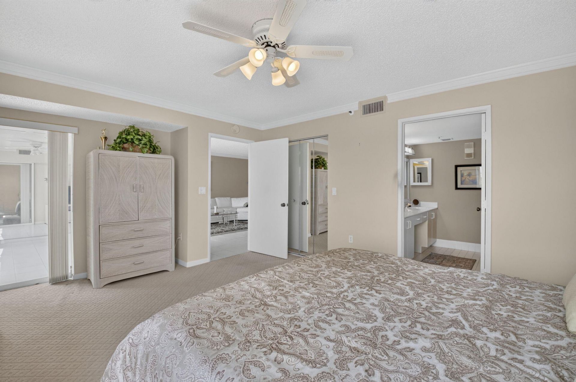 14096 Huntington Pointe Drive, Unit 309, Delray Beach, FL 33484 Photo