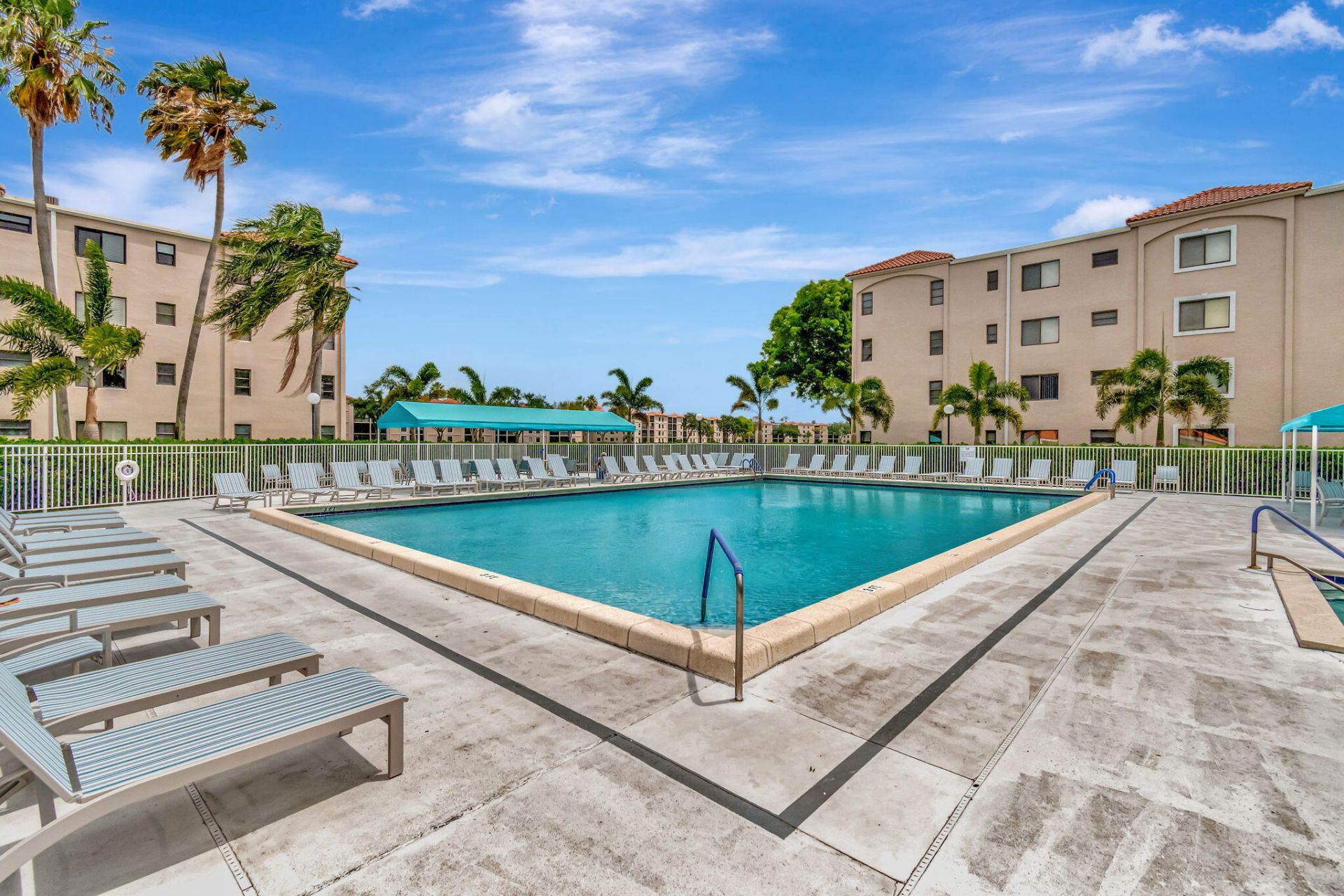 14096 Huntington Pointe Drive, Unit 309, Delray Beach, FL 33484 Photo