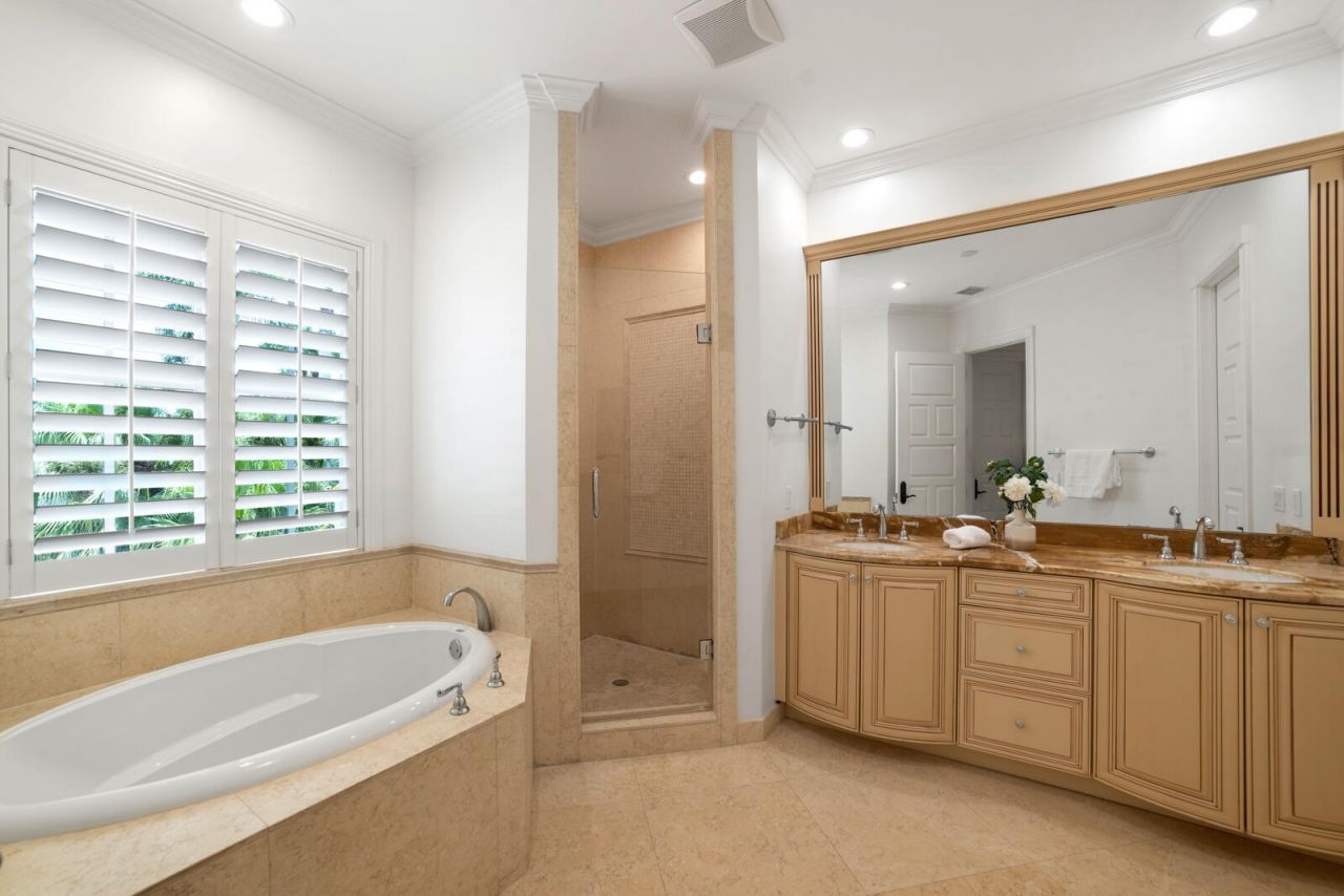 17130 Avenue Le Rivage, Boca Raton, FL 33496 Photo