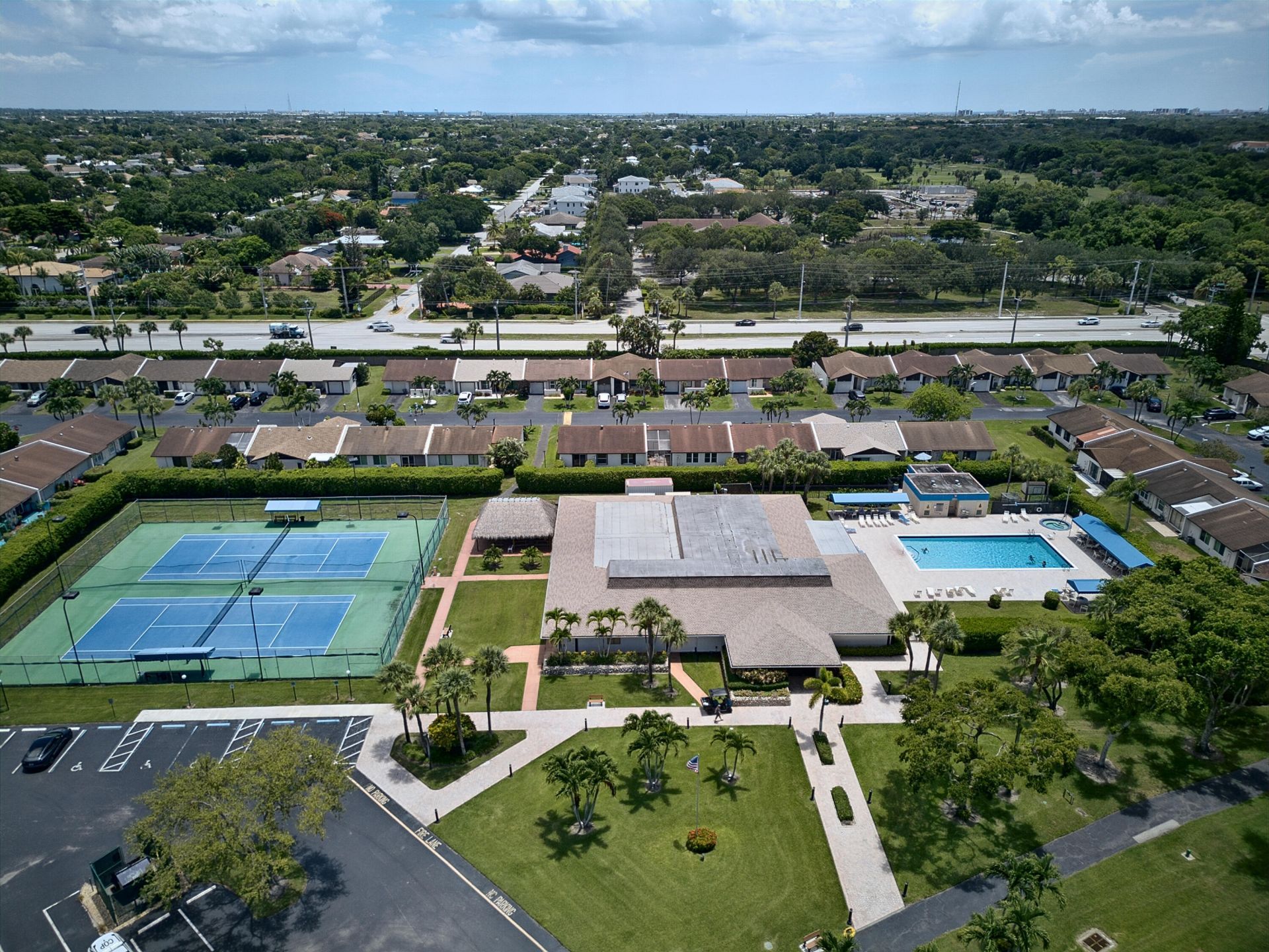 5190 Las Verdes Circle, Unit 214, Delray Beach, FL 33484 Photo