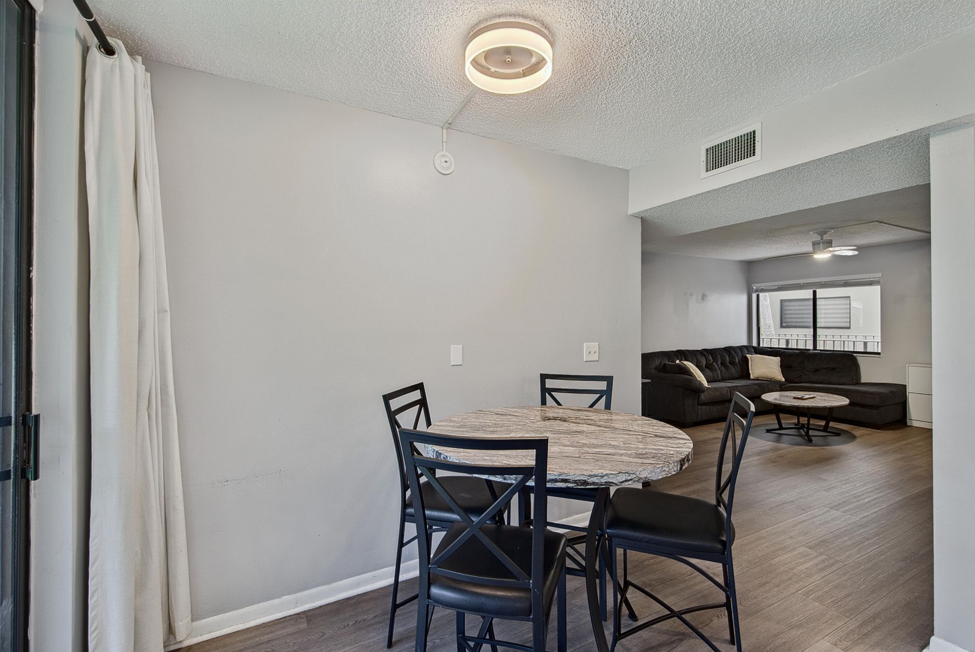 5190 Las Verdes Circle, Unit 214, Delray Beach, FL 33484 Photo