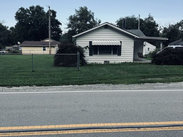 21460 Riverwood Avenue , Noblesville, IN 46062