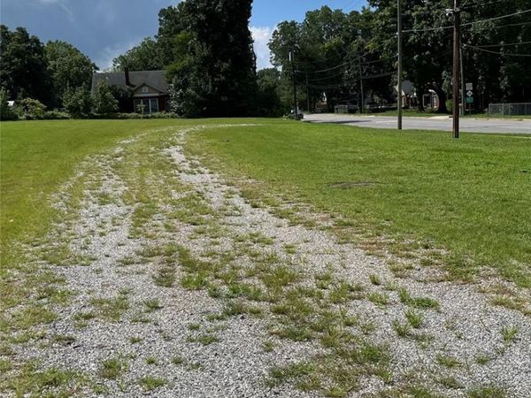 1107 1st Avenue S, Conover, NC 28613