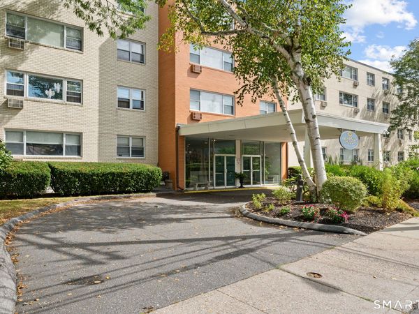 292 Pequot, Unit D2, New London, CT 06320
