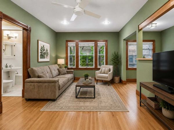 4418 W Lake Harriet Parkway, Unit 205, Minneapolis, MN 55410
