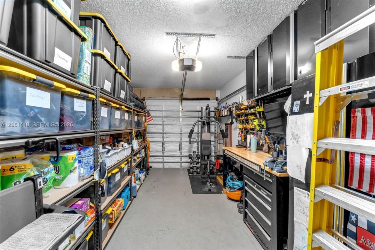 1050 NW 129th Ave , Miami, FL 33182 Photo