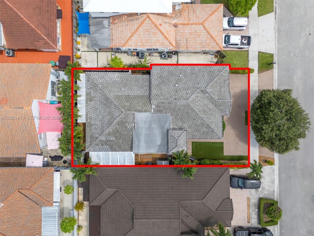 1050 NW 129th Ave , Miami, FL 33182 Photo
