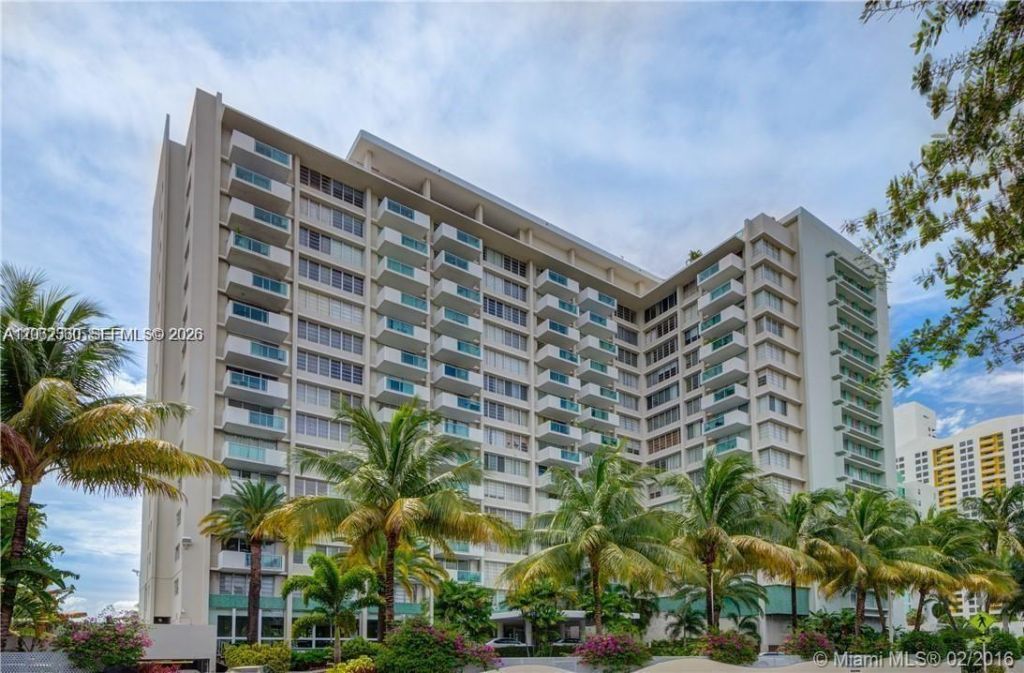 1200 West Ave , Unit 1502, Miami Beach, FL 33139 Photo