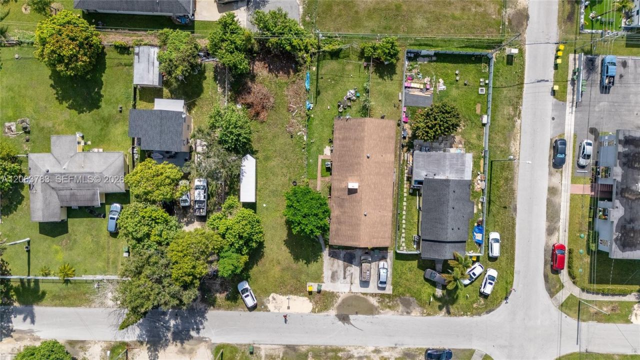 963 NE 5th Ave, Homestead, FL 33030 Photo
