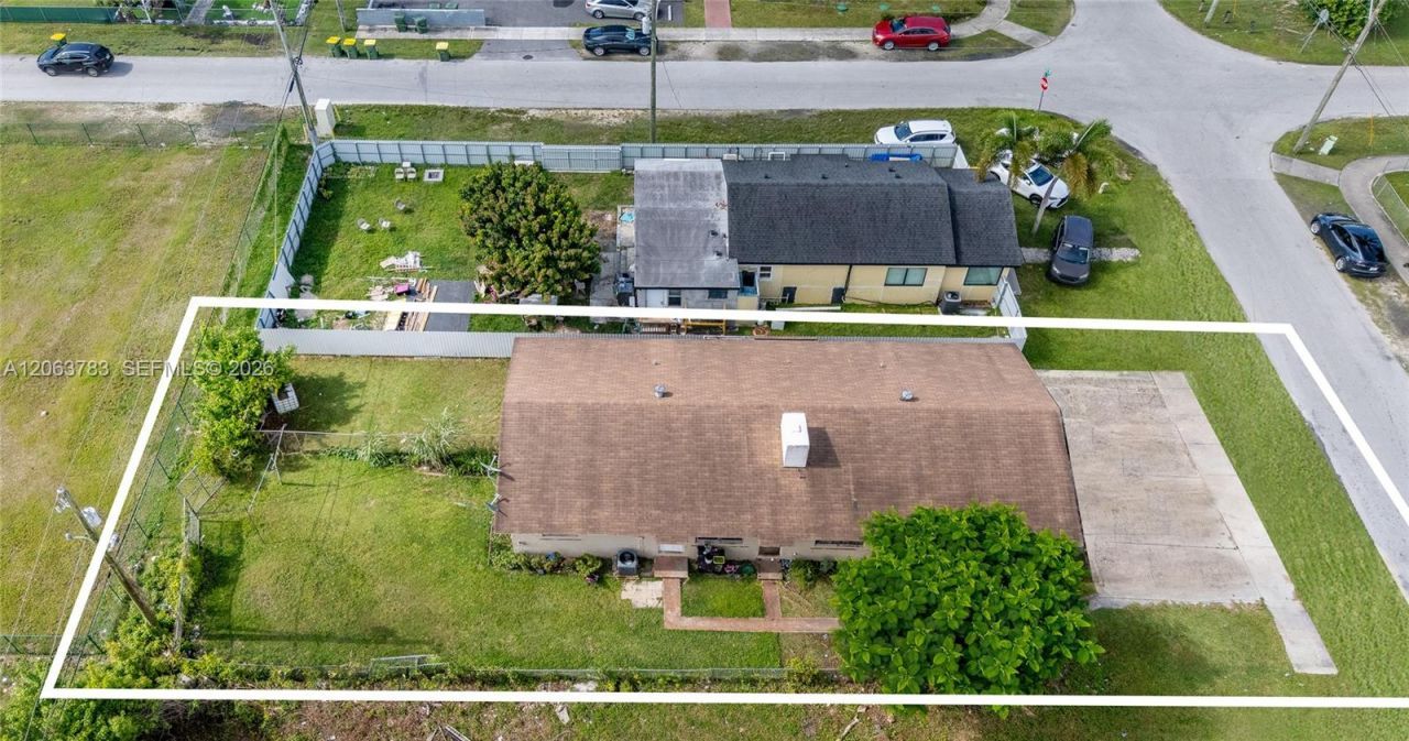963 NE 5th Ave, Homestead, FL 33030 Photo