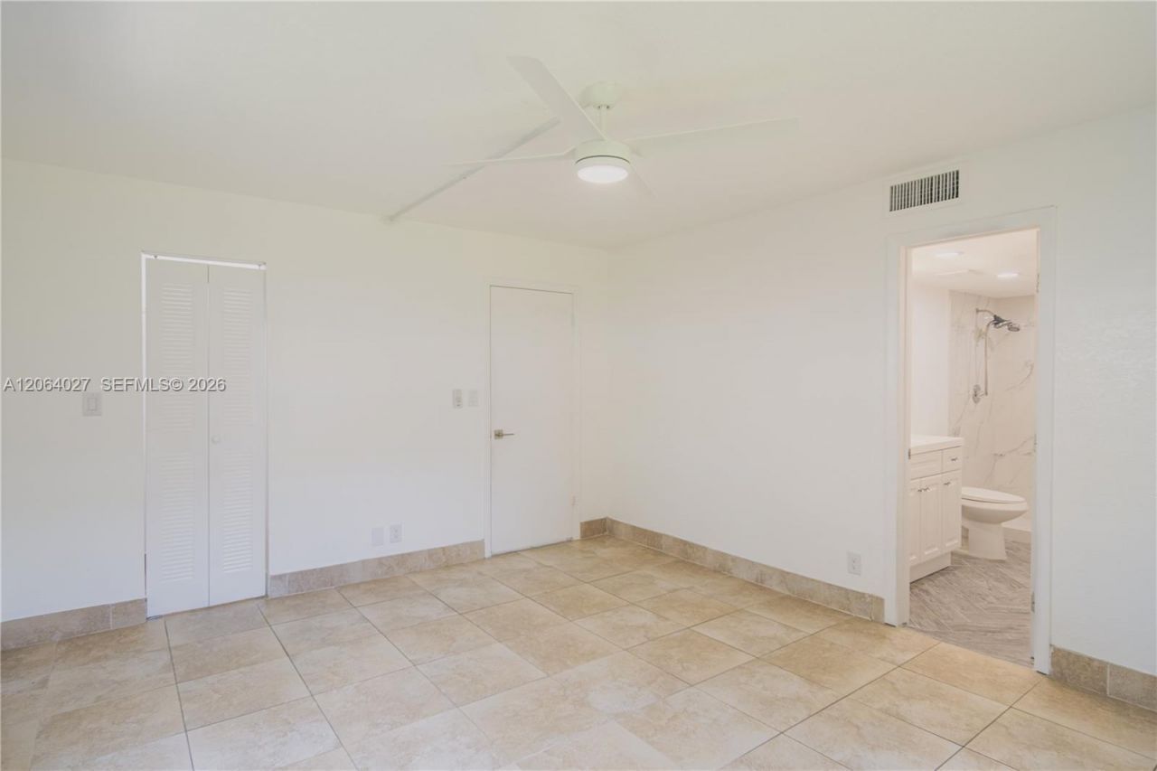 2830 Riverside Dr, Unit 107-3, Coral Springs, FL 33065 Photo