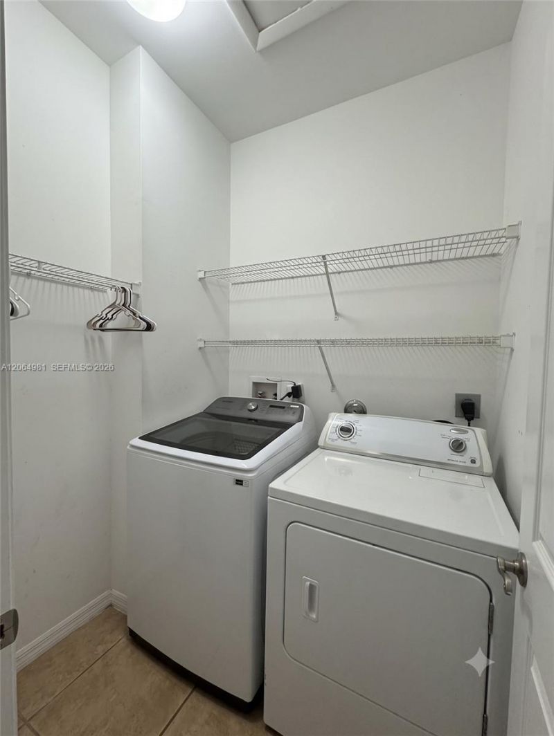 1358 NW 157th Ave, Unit 1358, Pembroke Pines, FL 33028 Photo