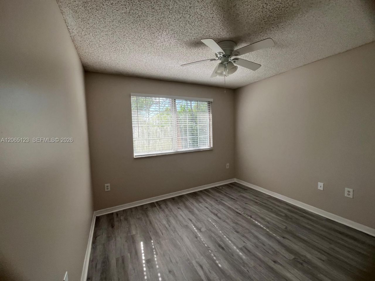 4171 N Haverhill Rd, Unit 1013, West Palm Beach, FL 33417 Photo