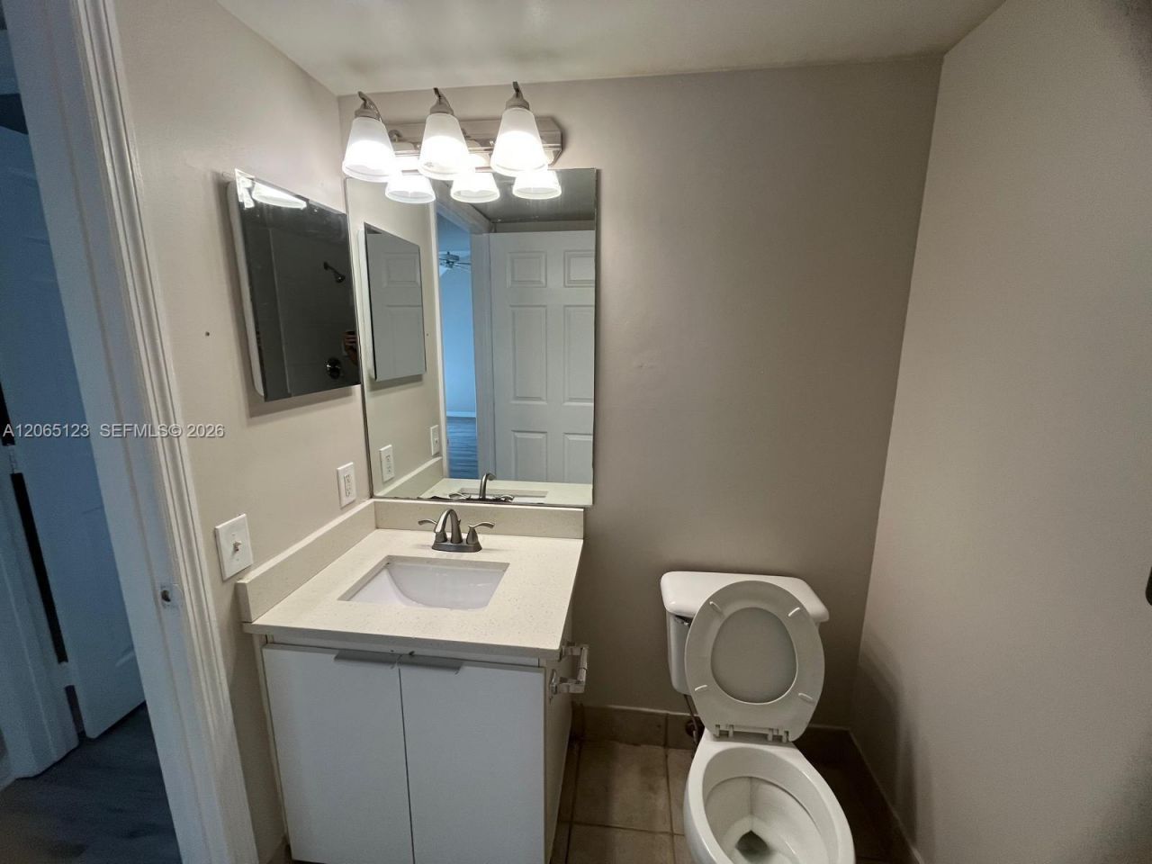 4171 N Haverhill Rd, Unit 1013, West Palm Beach, FL 33417 Photo