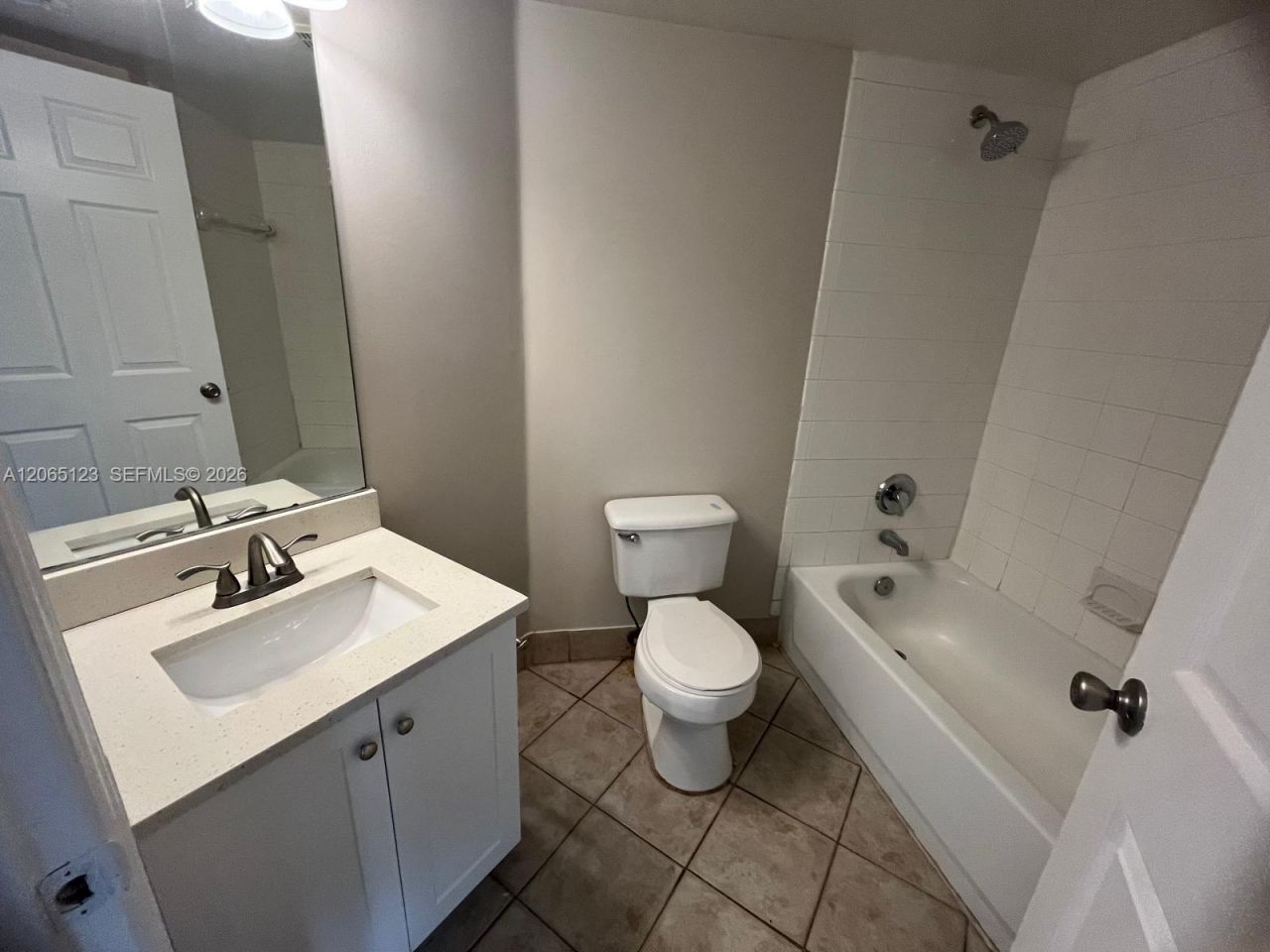 4171 N Haverhill Rd, Unit 1013, West Palm Beach, FL 33417 Photo