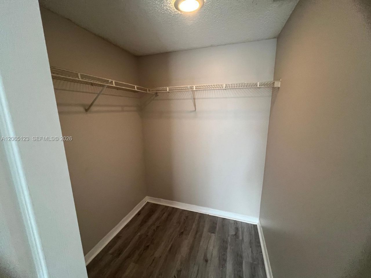 4171 N Haverhill Rd, Unit 1013, West Palm Beach, FL 33417 Photo