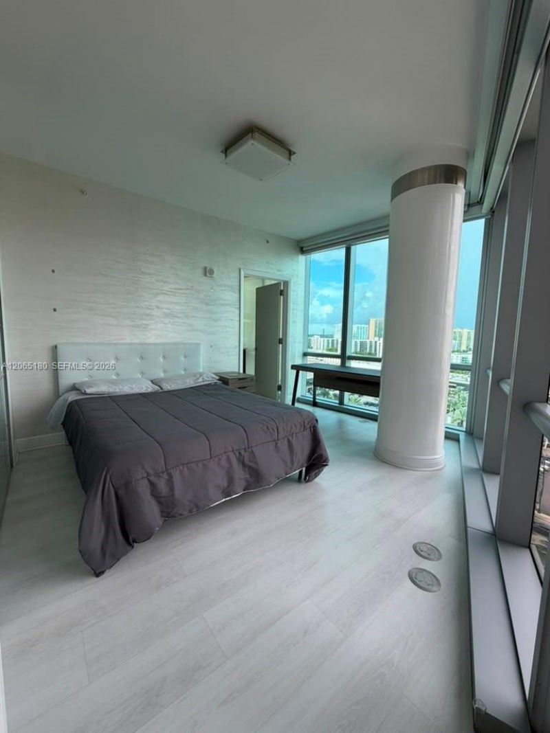 17121 Collins Ave , Unit 1208, Sunny Isles Beach, FL 33160 Photo
