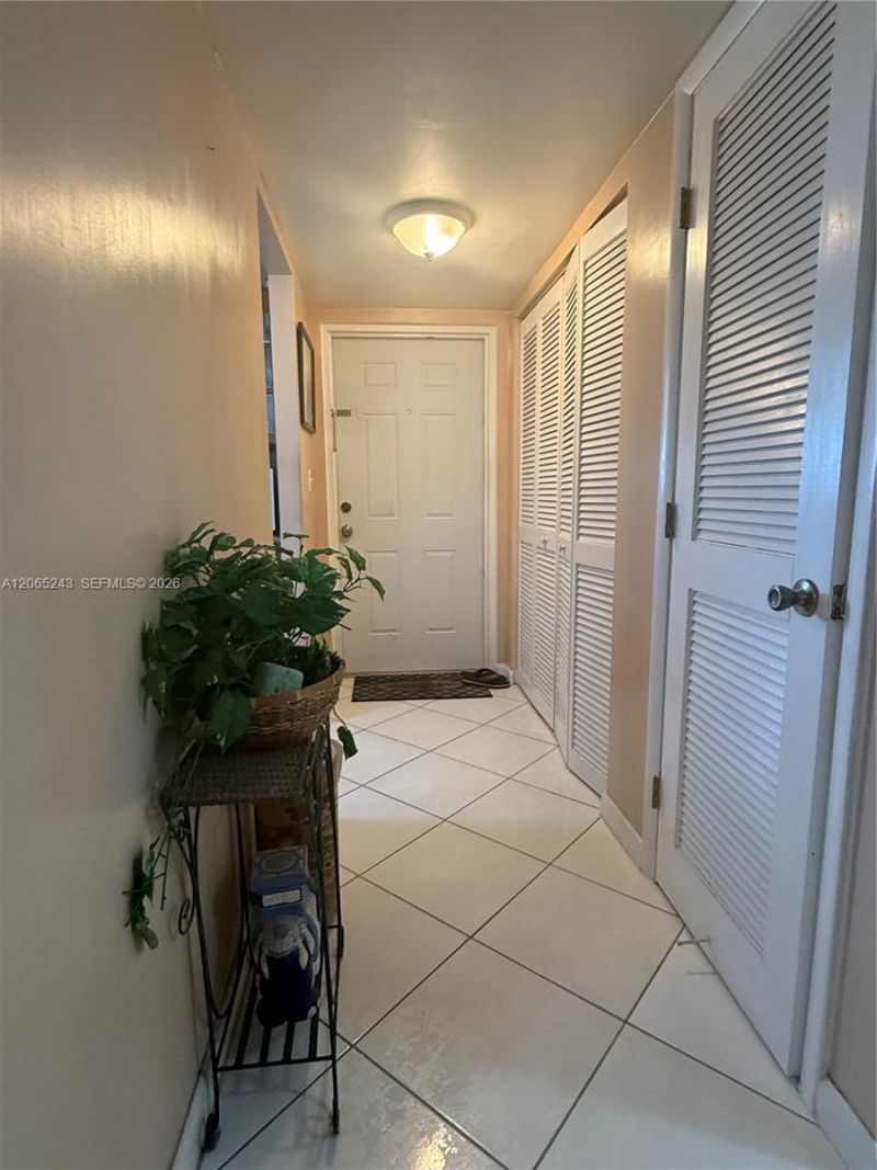 9001 Sunrise Lakes Blvd , Unit 201, Sunrise, FL 33322 Photo